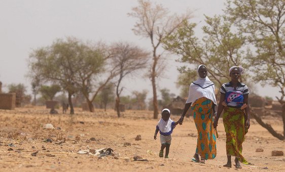 Burkina Faso : des experts de l’ONU demandent un mécanisme sur les allégations d’existence de fosses communes